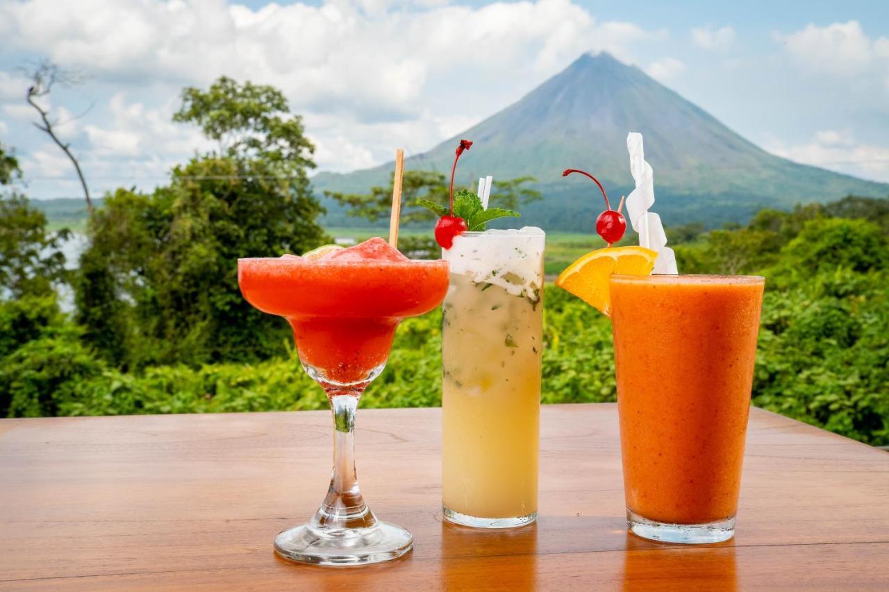 Villas Paradise Arenal Volcano Lake View El Castillo Exterior foto
