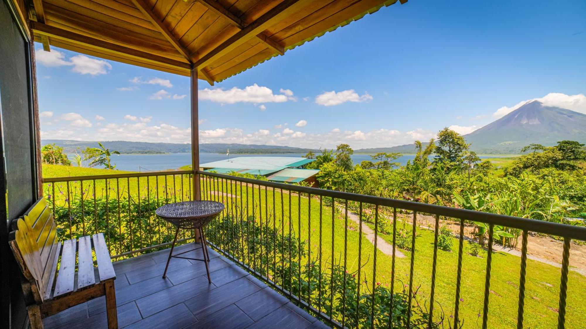 Villas Paradise Arenal Volcano Lake View El Castillo Exterior foto